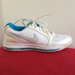 NIKE vintage XDR Air Zoom Womens 318865-111  2008 Size 7.5